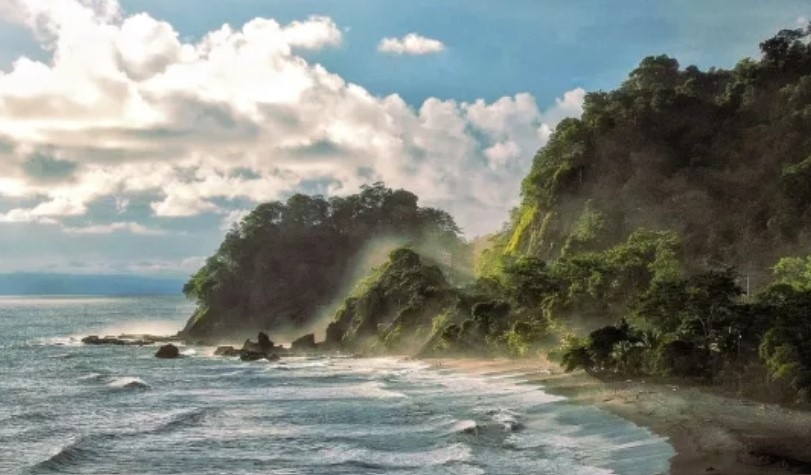 Самолет с пътници от Германия е изчезнал край бреговете на